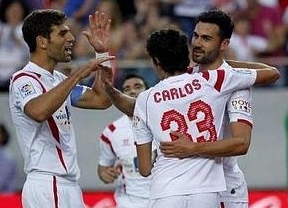 El Sevilla despide la Liga con otra fiesta (3-1)