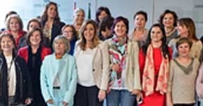 Susana Díaz ofrece diálogo a los partidos y los agentes sociales para abrir un 'nuevo tiempo' político en Andalucía