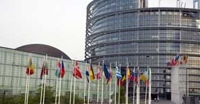 Bruselas espera que España recupere ayudas UE a cursos investigados en Andalucía