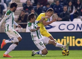 Un Villarreal muy superior se pasea ante el colista Córdoba (0-2) sin reacción