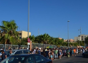 Miles de aspirantes en el casting para figurar en 'Exodus' 