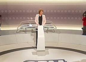 El PSOE-A traslada a PP-A su disposición a dialogar sobre los debates y garantiza que no dejará 'una silla vacía'