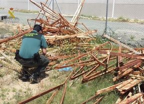 Siete detenidos en Los Palacios por robar seis toneladas de hierro de propiedad municipal