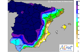 Lluvias débiles de oeste a este y viento muy fuerte en el litoral de Almería  
