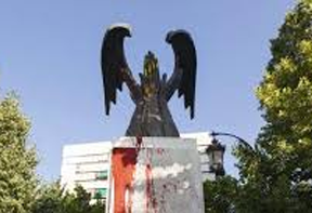 El Ayuntamiento de Granada retirará de "inmediato" el monolito a Primo de Rivera