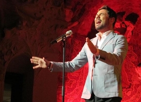 Miguel Poveda protagoniza el Festival de Música 'Playa de La Antilla'