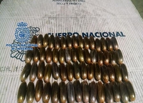 Detenido por transportar 50 bellotas de hachís en su estómago, en Granada