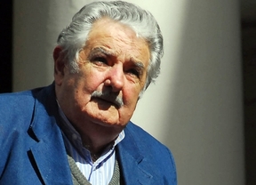 Mujica no viajará a la Cumbre Iberoamericana por recomendación médica