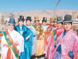 Moda 'chola paceña' en Julio