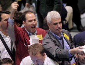 Wall Street cerró en el nivel más bajo