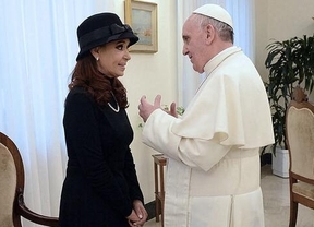 El Papa le mandó una carta a Cristina y al pueblo donde bregó porque se encuentren 'caminos de convivencia pacífica