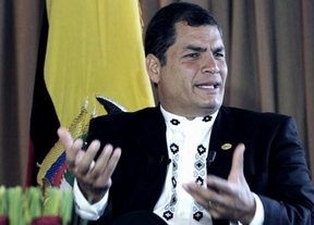 Correa advirtió que Cristina sufre "un nuevo intento de desestabilización por instancias jurídicas"