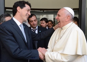 Wado de Pedro remarcó que 'el Papa Francisco no está preocupado por la gobernabilidad' en Argentina