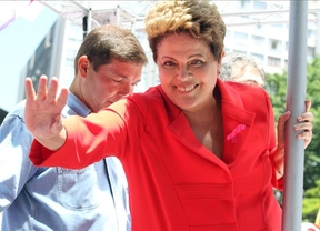 Dilma votó con la idea de tener que disputar una segunda vuelta
