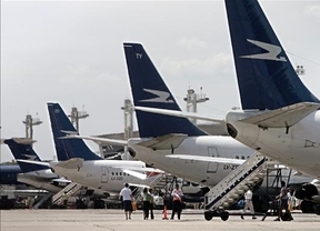 Aerolíneas Argentinas y Austral con pérdidas millonarias por el paro