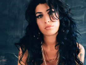Amy Winehouse, ingresada en una clínica de Londres