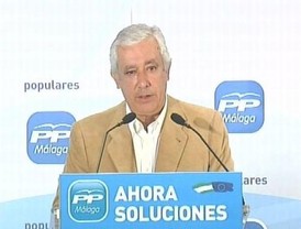 Arenas propone un cambio para reducir altos cargos