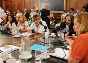 Sin consenso, legisladores porteños pasaron al recinto el proyecto que elimina las Juntas
