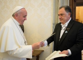 El Papa expresó que tendrá como prioridad visitar la Argentina entre 2015 y 2016