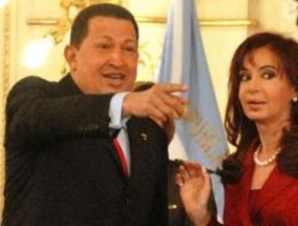 Cristina firmó nuevos acuerdos con Chávez y dijo que “en tiempos de crisis la integración es vital”