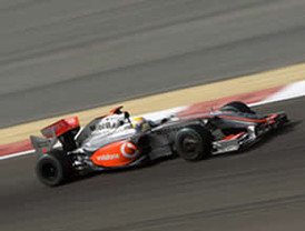 El titular de la escudería McLaren, Whitmarsh defenderá a su equipo