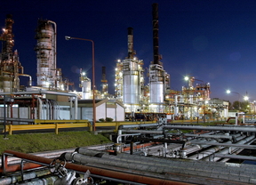 La AFIP sancionó a la petrolera YPF por no pagar cargo de derecho de exportación de gas