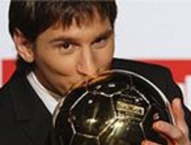 Messi recibió el Balón de Oro y ahora sueña con el mundial