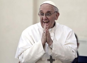 Para el Papa Francisco 'Calumnia, desinformación y difamación, son los 'pecados' de los medios