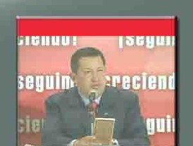 Chávez advierte a los empresarios que “nadie lo apartará” del rumbo del socialismo