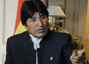 Evo Morales apadrinó en Salta la escuela a la que asistió en su niñez
