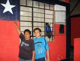 Singular afecto de peruana por Chile