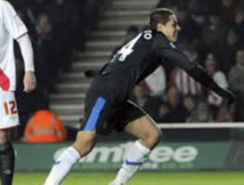 El M United gana al Southampton en la Copa FA gracias a Javier Hernández