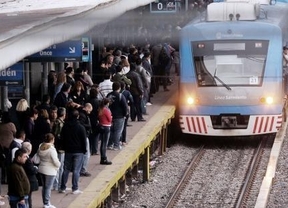 Siguen las demoras en el Sarmiento en el quinto día de la medida gremial