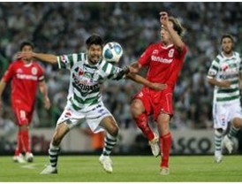 Toluca empata 2-2 con Santos; tiene ventaja por el título de la Liga