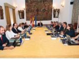 Las claves del nuevo Gobierno regional están en la libreta del presidente