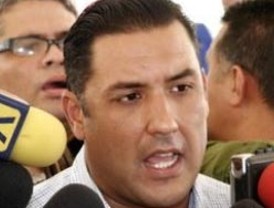 Pablo Pérez prevé elecciones en 30 días