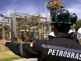 Petrobras aplaza plan de inversiones ante la crisis