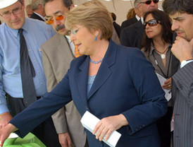 Bachelet estudió en Canadá las energías ‘renovables’