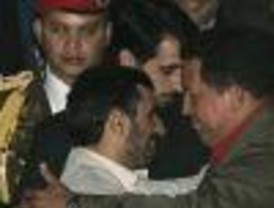 Chávez y Ahmadineyad reiteran su vocación antiimperialista