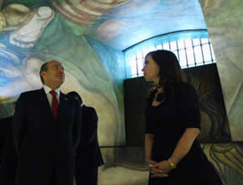 FCH y Fernández inauguran mural de Siqueiros