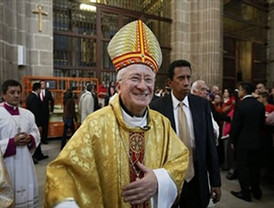 Presidente del Pontificio Consejo para la Familia llega a México