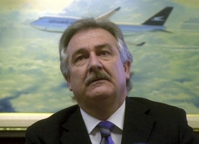 El ex presidente de Aerolíneas Antonio Mata, imputado por estafa procesal y falsedad documental