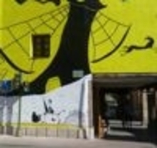 Un mural de Rep hermana Azul con Alcalá de Henares