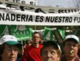 El campo también se manifiesta en Madrid contra el Gobierno