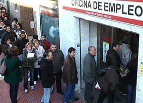 La crisis económica  provoca una nueva oleada emigratoria en España