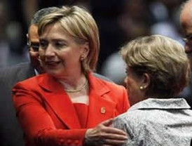 Clinton reconoce fracaso de política hacia Cuba