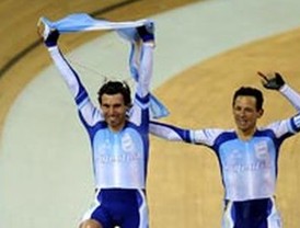 Con un tres a cero histórico, el seleccionado humilló a Brasil y va por el oro