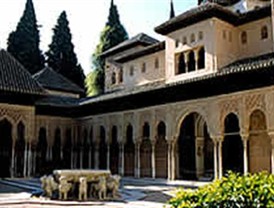 Unas 130.000 visitas a los nuevos leones de la Alhambra