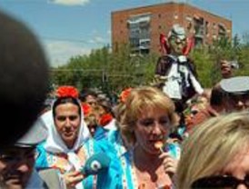 Aguirre, vestida de chulapa: 'He cumplido un sueño y lo instauraré como tradición'