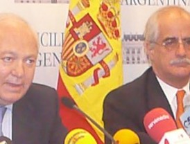 Moratinos recibe a Taiana en Madrid